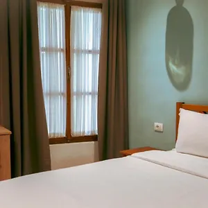  Bed & Breakfast Agora Albania