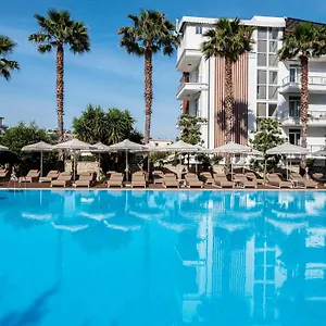 **** Hotel Nia Boutique By Rapo's Albania